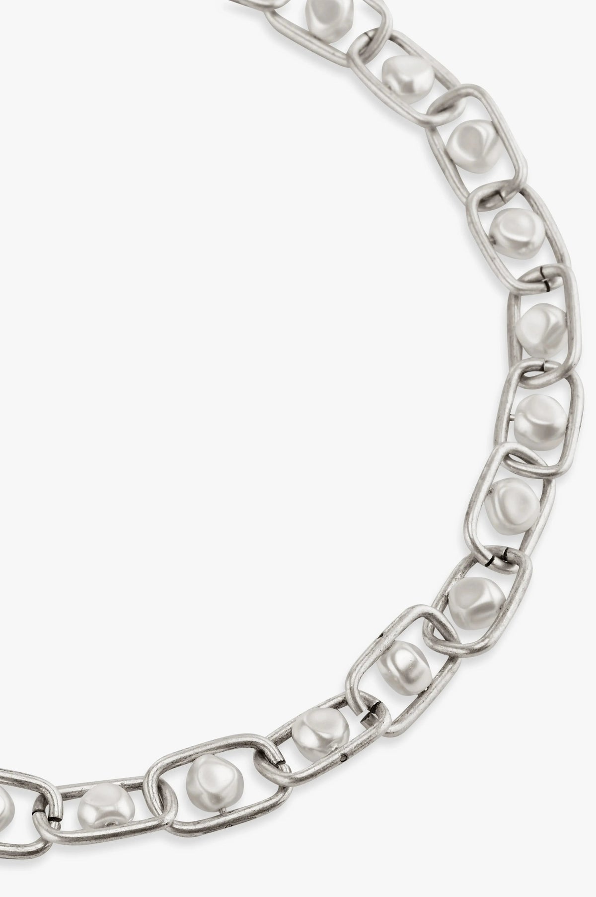 Chain Pearl Necklace