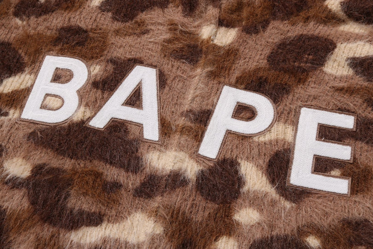 COLOR CAMO BAPE LOGO FUR CROPPED ZIP HOODIE