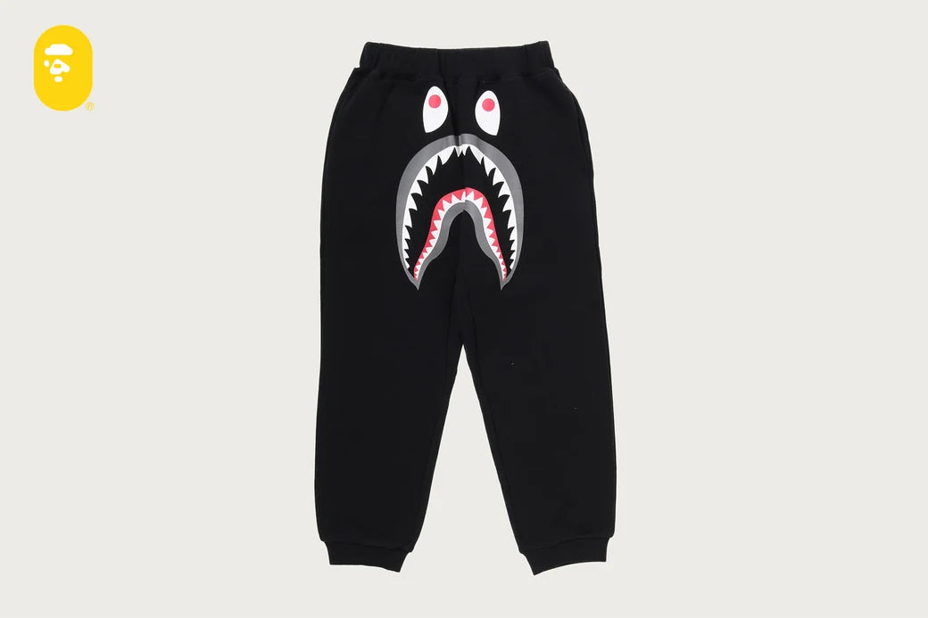 PANTS SHARK