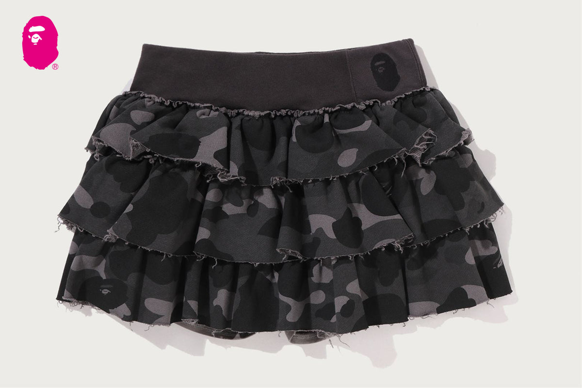 COLOR CAMO RUFFLE SWEAT SKIRT