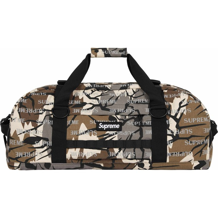 Large Duffle Bag — Predator Camo