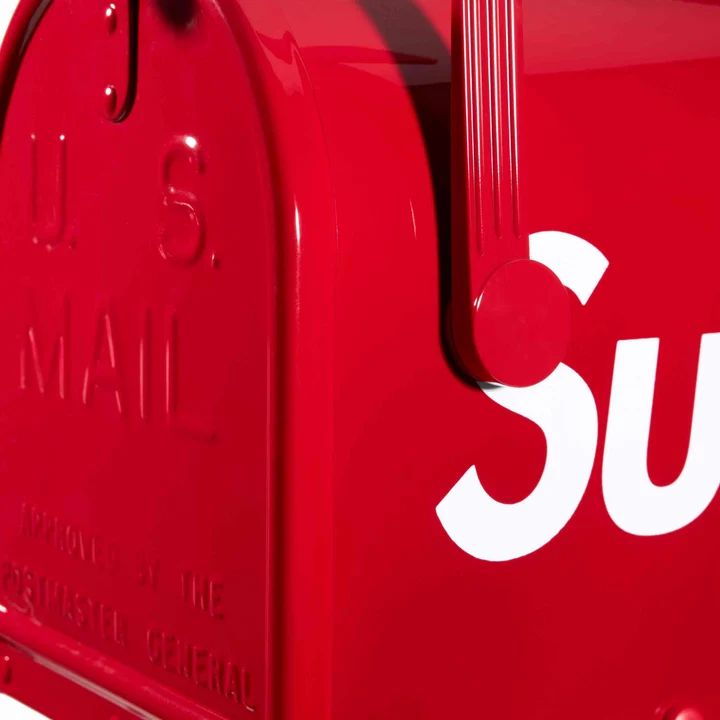 Supreme®/Gaines Mailbox — Red