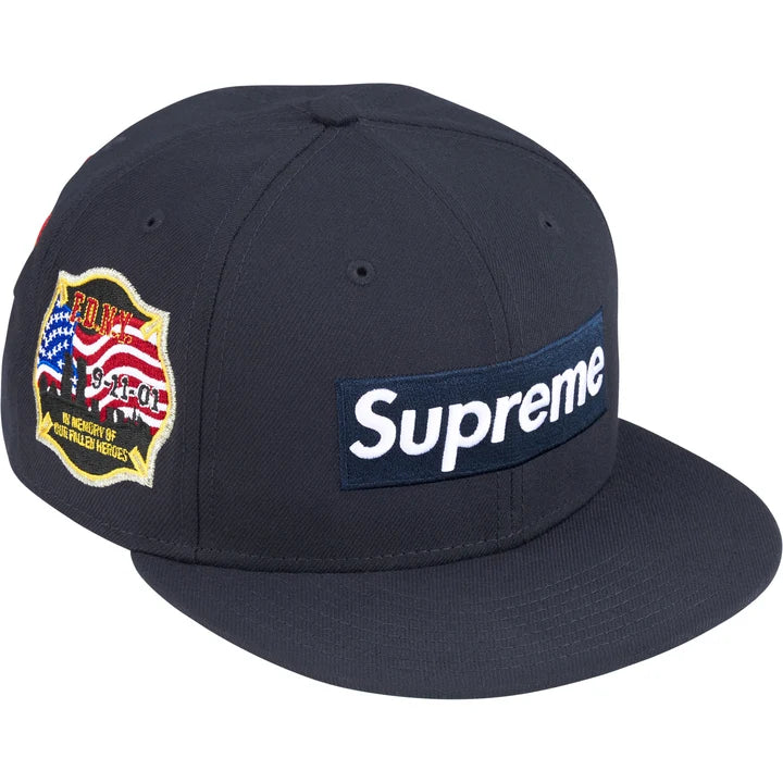 Supreme/FDNY Box Logo New Era® — Navy