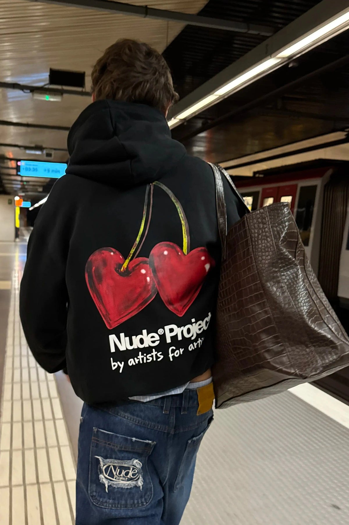 Sudadera Juicy Cherry Negra