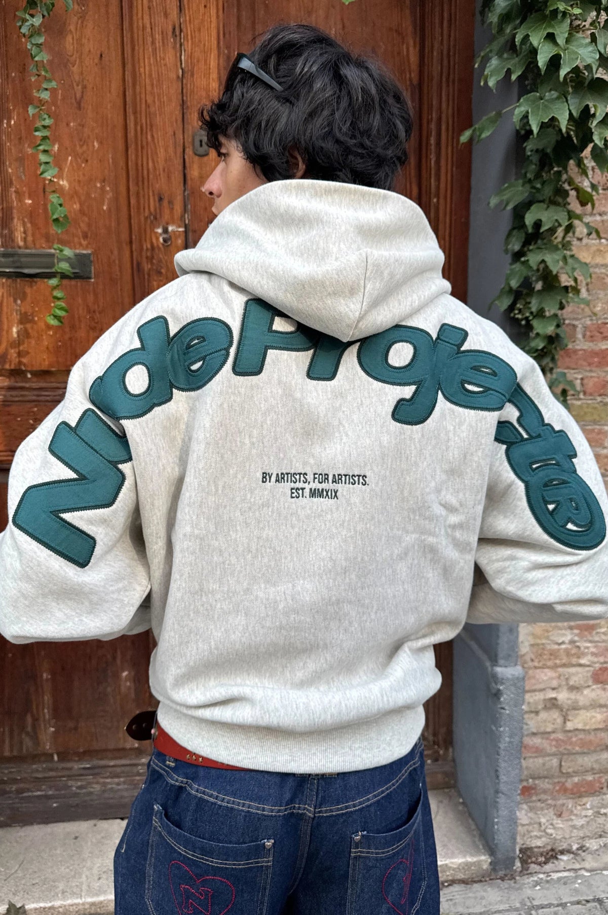 Beast Zip-up Hoodie Grey Melange