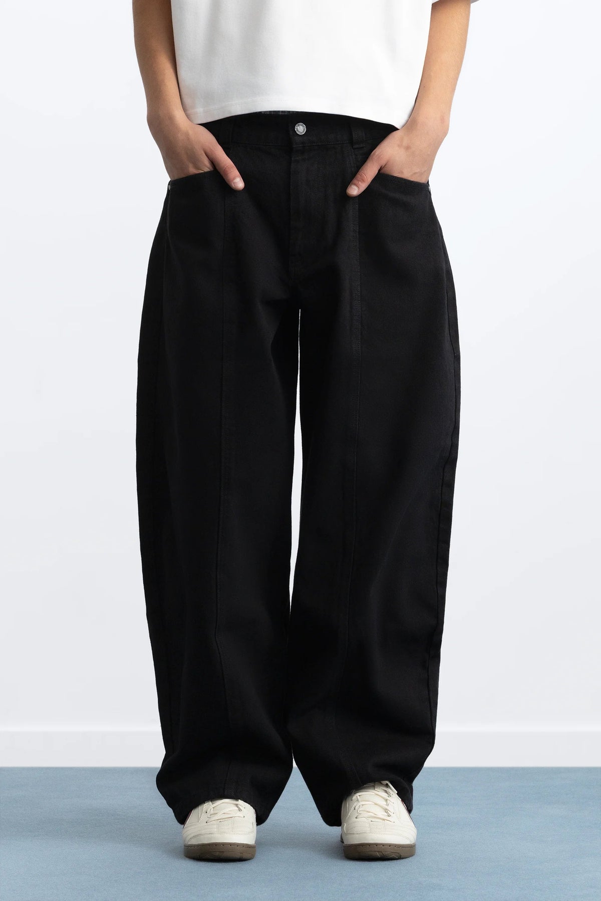 Barrel Jeans Black
