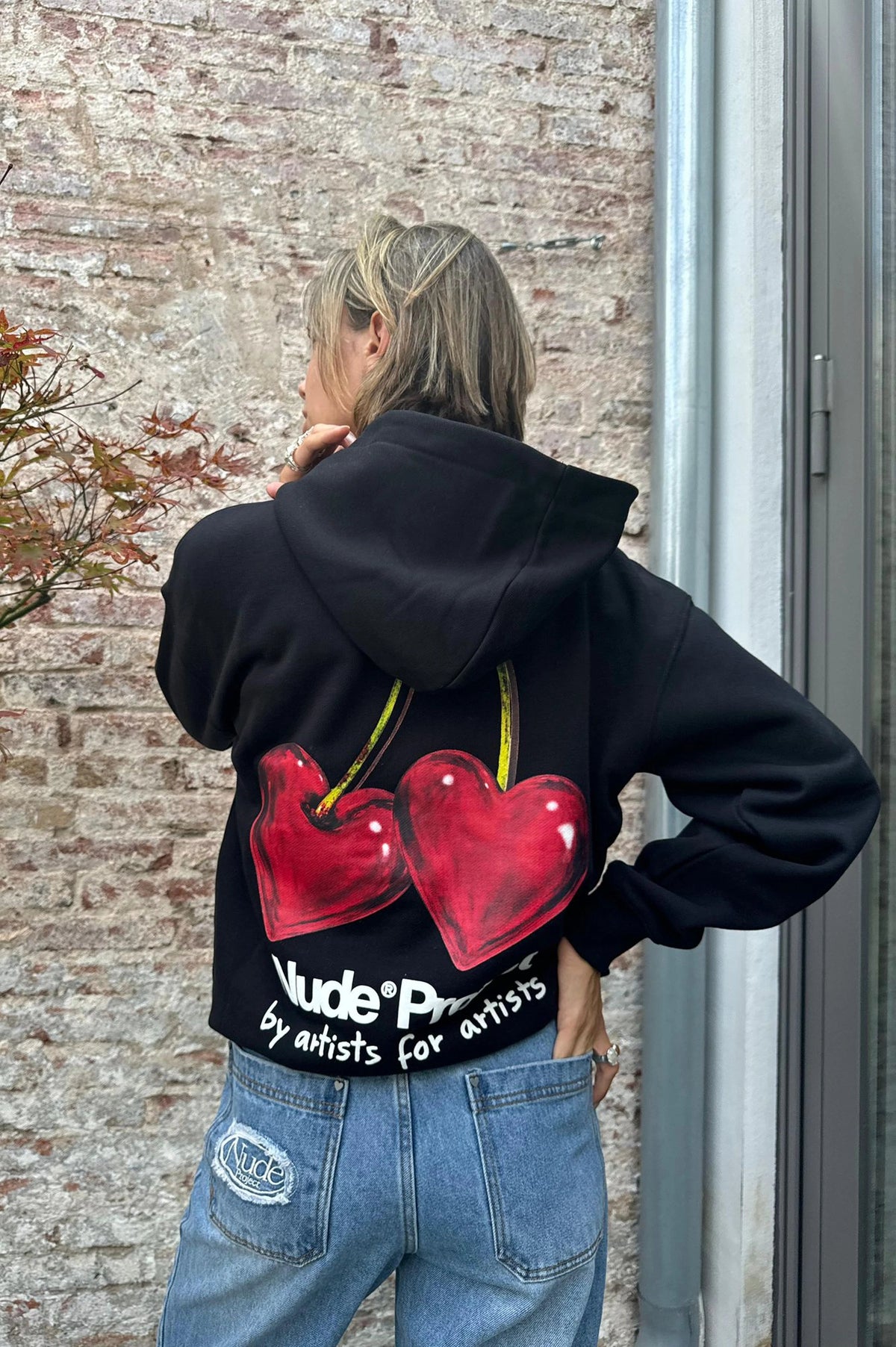 Sudadera Juicy Cherry Negra