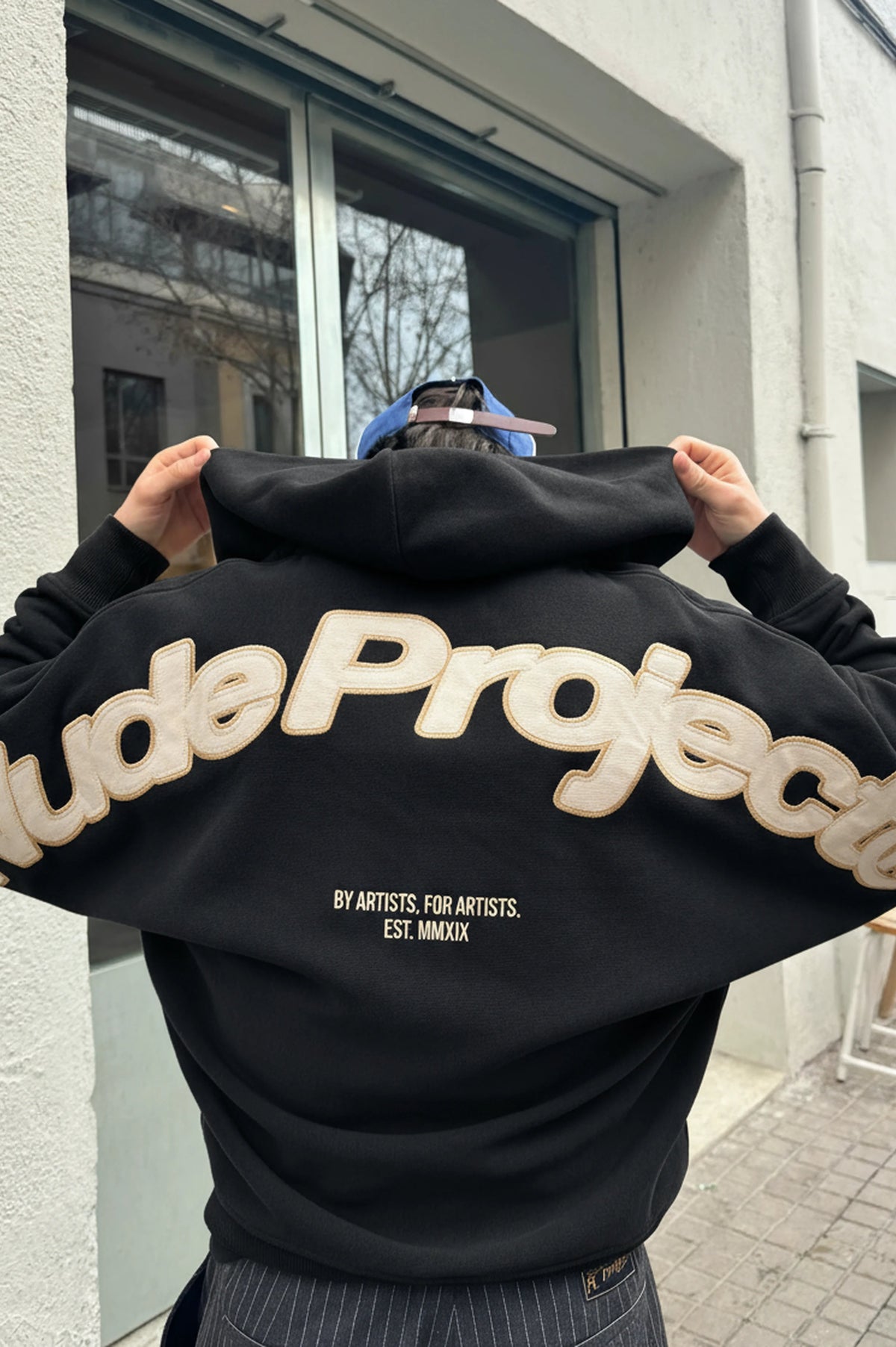Beast Zip-up Hoodie Black