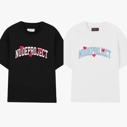 VARSITY TEE BLANCA Y NEGRA NUDE